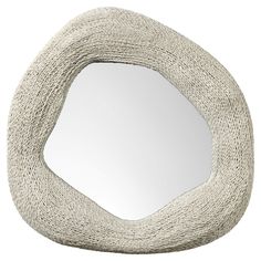 a mirror that is made out of rope