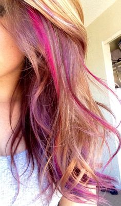 Hair Color Peek A Boo, Blonde Ombre Hair, Ombre Blond, Peekaboo Hair, Trendy Hair Color, Hair Color And Cut, Hair Inspiration Color, Mermaid Hair, Hair Envy