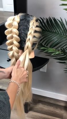 Lace Braid Tutorial, Hair Braid Tutorial, Fine Thick Hair, Kid Hair, Braid Hairstyle, Lace Braid, Toddler Hair Clips, Beauty Hair Makeup, Wig Lace