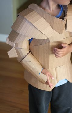 Cardboard Projects, Cardboard Ideas, Carton Diy, Cardboard Castle