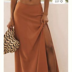 Brown Beautiful Long Skirt Size M Tera Cotta, Hard Launch, Anthropologie Skirt, Linen Skirt, Photography Session, Long Skirt, Photo Shoot, Low Rise, Maxi Skirt