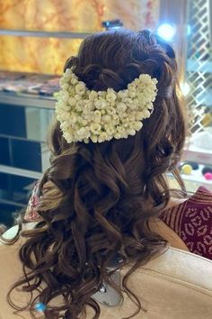 South Indian Hairstyle, South Indian Wedding Hairstyles, Flower Bun, Bridal Hairdo, Traditional Hairstyle, Indian Wedding Hairstyles