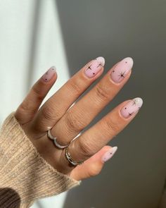 Tiny Nail Designs, Chrome Star Nails, Chrome Star, Pink Stiletto Nails, Galaxy Nail, Trendy Manicure, Oval Shaped Nails, Star Nail Designs, White Tip Nails