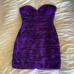 Beautiful Strapless Dress In Deep Purple With Slight Shimmer, Lined With Zipper Closure In Back. Zara Blue Dress, Light Pink Mini Dress, Zara Denim Dress, Red Flower Dress, Zara Midi Dress, Velvet Evening Dress, Silver Sequin Dress, Blue Strapless Dress, Leather Midi Dress