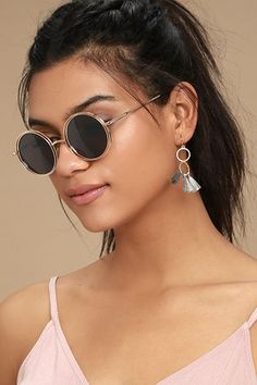 Cute Trendy Jewelry, Purses, Sunglasses and Hats for Women. Vegan Purses, Trendy Hat, Accessories Jewelry Earrings, Women's Handbags, Trendy Jewelry, Round Sunglass Women, Tassel Earrings, Accessories For Women, Trend Setter