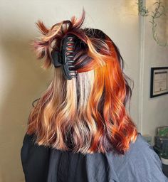 18 Calico Hair Color Ideas For A Boldest Hues Combination Calico Highlights, Fantasy Scenarios, Calico Hair Color, Calico Hair, Color Block Hair, Hair Inspired, Fur Pattern, Red Blonde Hair, Calico Cats