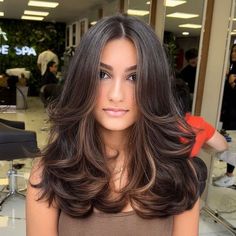 Medium Length Hair With Layers Volume, Collar Bone Haircut Layered, Mid Length Brown Hair, Midi Hair, Framing Bangs, Haircut 2024, Layered Cut, Hair Aesthetic