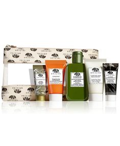 2021 Origins 6-Pc. Best Sellers Skin Set With Tag  Brand New - Authentic Set A complete regimen featuring best-selling, nature-powered skincare favorites from Origins for your best skin. A frothy face wash, a watery treatment lotion, an anti-aging serum, an energy-boosting moisturizer and a purifying mask are all tucked into an Origins cosmetic bag. SET INCLUDES: Plantscription Anti-Aging Power Serum GinZing Energy-Boosting Gel Moisturizer Dr. Andrew Weil For Origins Mega-Mushroom Relief & Resilience Soothing Treatment Lotion Checks & Balances Frothy Face Wash Clear Improvement Active Charcoal Mask To Clear Pores Origins cosmetic bag SKIN TYPES: For combination, dry, normal, oily WHAT IT DOES: Plantscription Anti-Aging Power Serum is like youth in a bottle; the potent, fast-acting serum he Clear Pores, Peter Thomas Roth, Skin Redness, Skincare Gift Set, Mario Badescu, Christmas Gift Sets, Skin Care Gifts, Gel Moisturizer, Best Skin