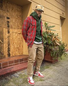 Fall Jordan Outfits, Mens Jordan 4 Outfits, Mens Sneaker Outfits, Outfits With Dunks Mens, Fall Outfit Men Streetwear, Men’s Puffer Jacket Outfit, Thermal Outfit Men, Fall Men’s Fashion, Thanksgiving Men’s Outfits