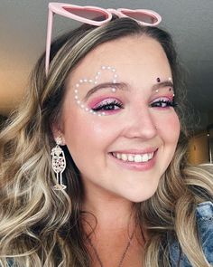 Taylor Swift Makeup, Gem Makeup, Concert Makeup, Concert Hairstyles, Rhinestone Makeup, Movie Makeup, Taylor Outfits, Taylor Swift Party, Taylor Swift Birthday