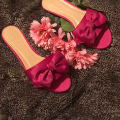 J.Crew's Slides Are Crafted From Sumptuous Satin In A Bright Fuchsia Shade. They're Fully Lined In Leather For A Smooth Fit And Are Prettily Adorned With A Bow. Contrast The Feminine Feel With Cargo Pants Or Slouchy Jeans. - Slight Heel - Fuchsia Satin - Slip On - Designer Color: Dark Peony - Imported Brand New ! Missing Box !! No Up For Trades Reduced!!!! Pink Synthetic Flats For Spring, Elegant Pink Flats For Summer, Elegant Pink Summer Flats, Pink Low Heel Flats For Summer, Pink Flats With Flat Heel For Party, Pink Flat Heel Flats For Party, Chic Pink Flats For Spring, Feminine Pink Flats For Evening, Chic Pink Spring Flats