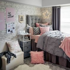 Grey Dorm Room, Space Hacks, College Bedroom Decor, College Dorm Room Decor, Dorm Room Designs, Girls Dorm Room, Dorm Room Organization, Dorm Room Inspiration, Girl Bedroom Designs