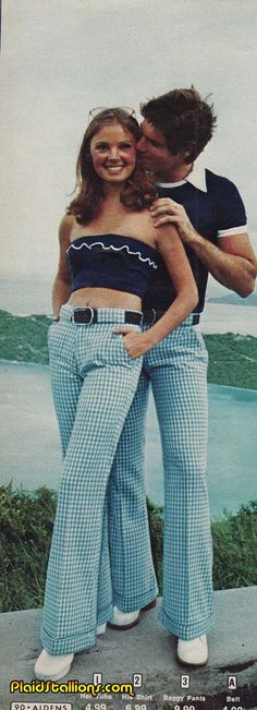 70s Couple, Clothes Images, 1970s Outfits, 70s Inspiration, 70s Mode, 70s Pants, Mode Editorials, Outfits 70s