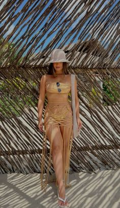 Thailand Outfit, Tropical Vacation Outfits, Beach Girl Aesthetic, Beachy Outfits, Outfits New Year, Resort Outfit, Beach Fits, Vacay Outfits, Looks Party