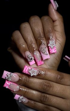 Nail Ideas With Charms, Shorts Nails, Nails Girly, Bday Nails, Nails Gel Nails