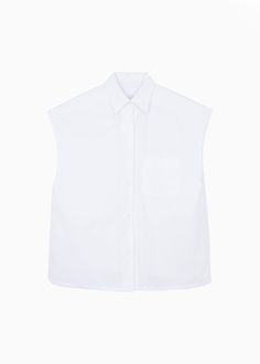 Color: White Lightweight cotton fabric Oversized fit Pointed collar Sleeveless Front patch pocket Front button closure Unlined 100% Cotton Dry Clean By The Frankie Shop. Imported Sleeveless White Shirt, Sleeveless Button Down Shirt, Unisex Clothes, The Frankie Shop, Frankie Shop, White Shirt, Oversized Fits, Patch Pocket, Button Downs