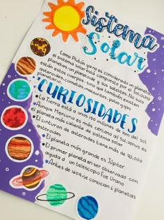 a poster with an image of the solar system and other planets in spanish on it