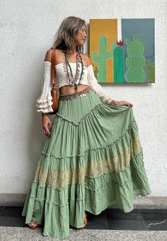 Boho Smocked off White Beige Crop Top,boho Fringe Angel Sleeve Crop Top,green Lace Trim Skirt,2 Piece Set Top and Skirt,off Shoulder Top. - Etsy Beige Crop Tops, Boho Inspo, Chique Outfit, Boho Chique, Boho Mode, Estilo Hippy, Mode Hippie, Earthy Outfits