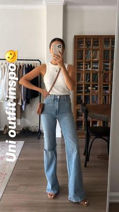 Uni Outfit, Uni Outfits, Spring Summer Outfits, New Wardrobe, Bell Bottoms, Spring Summer Fashion, Summer Outfit, Bell Bottom Jeans, New Style