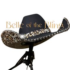 Custom Birthday Cowgirl Hats With Rhinestones, Cute Black Cowgirl Hats, Black Sparkly Cowboy Hat, Black Flat Crown Hat For Western-themed Events, Rine Stone Cowgirl Hat, Rhinestone Cowgirl Hat, Concert Hat, Charro Quince, Rodeo Hat