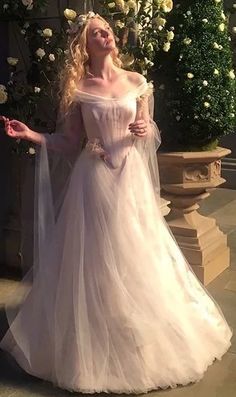 Aurora Wedding Dress, Sleeping Beauty Wedding, Aurora Wedding, Aurora Dress, Fantasy Dresses, Fantasy Gowns, Fairytale Dress