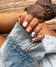 Western Fall Nails, Fall Western Nails, Squoval Acrylic Nails, Red Aspen Nails, Aspen Nails, New Nail Trends, Western Nails, Red Aspen, Cute Nails For Fall