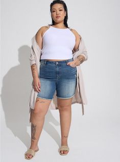 Long Jean Shorts, Short Person, Best Stretches, Long Jeans, Great Lengths, Short Legs, Comfy Shorts, Tall Girl, Plus Size Shorts