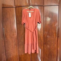 Zara Belted V-Neck Dress - Size Large - Nwt - New With Tags - Oversized Fit - Belted - V-Neck - Fabric Is Stretchy Zara V-neck Midi Dress For Brunch, Zara Flowy V-neck Maxi Dress, Flowy V-neck Zara Maxi Dress, Zara V-neck Maxi Dress For Brunch, Zara Casual V-neck Maxi Dress, Large Size Dresses, Zara Dresses, V Neck Dress, Color Orange