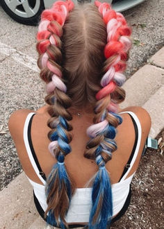 4th of July hairstyle: red and blue braids Four Of July Hairstyles, 4th Of July Accessories Ideas, Fourth Of July Hairstyles For Curly Hair, 4th Of July Natural Hairstyles, Hairstyles For The Fourth Of July, Memorial Day Hairstyles For Kids, 4of July Hairstyles, Hair Styles For 4th Of July, Girls 4th Of July Hairstyles