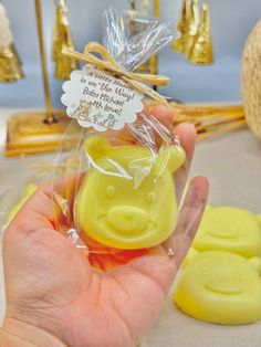 Description Handmade %100 goat milk, scented soap Each package you purchase yellow soap is put in clear bag and tied with natural string. and sent to you with the personalized tag you want with love.💕💞 I can produce soaps in any color you want. please contact me Winnie The Pooh Baby Shower Favors, Honey Baby Shower Favor, Honey Bee Party, Baby Shower Soap Favors, Winnie The Pooh Baby Shower, Bee Party, Shower Soap, Pooh Baby, Honey Soap