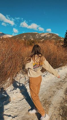 Granola Girl Style, Granola Outfits, Granola Style, Granola Aesthetic, Eco Home, Recycled Products, Granola Girl Aesthetic, Hiking Fits