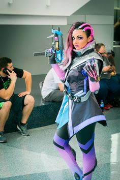 Sombra by Soni Arallyn Overwatch Cosplay, Cosplay Tutorial, Amazing Cosplay, Cute Cosplay, Geek Culture, Cosplay Dress, Best Cosplay, Anime Cosplay