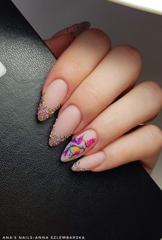 Floral Nails, Chic Nails, Manicure E Pedicure, Nail Polishes, Best Acrylic Nails, Gorgeous Nails, Cute Acrylic Nails, Nail Trends, Almond Nails