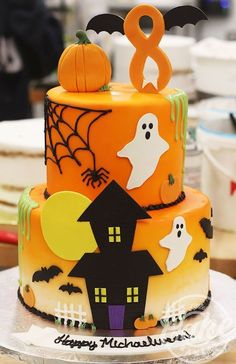 #halloweenfood #halloween #halloween2022 #halloween #halloweendecor #halloweencraft #halloweendinner #halloweennight #halloweencostume #halloweendecoration #halloweencostumefor couple #halloweencake cookies #halloweendessert #halloweentreat #halloweenpizza #halloweencake Birthday Cake Halloween Theme, Halloween 2nd Birthday Cake, Halloween Theme Cakes Ideas, Kids Halloween Birthday Cake, Halloween Birthday Cakes For Boys, Halloween Cake Ideas Birthday, Halloween Themed Birthday Cake, Halloween Cakes Birthday, Halloween Theme Birthday Cake