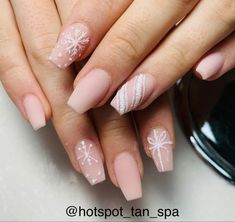 Elegant Nails, Classy Nails, Stylish Nails, Acrylic Nails Coffin Short Squoval Acrylic Nails, Winter Nail Art Designs, Pretty Nail Art Designs, Nails Christmas, Trendy Nail, Winter Nail Art