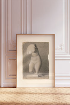 Classic art print. Paris apartment. Vintage Art Gallery Wall, Classic Home Design, Torso Statue, Gallery Wall Vintage, Vintage Art Gallery, Bedroom Antique, Female Torso