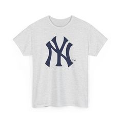 Celebrate your love for the New York Yankees with our authentic T-shirt collection. Each shirt is more than just apparel – it's a symbol of unwavering team loyalty and passion. Crafted with premium materials and adorned with the iconic Yankees logo, these shirts exude authenticity and pride. Whether you're cheering from the stands or watching from home, wearing our Yankees T-shirt instantly connects you with fellow fans and the rich history of this beloved team. Step into the spotlight and showcase your Yankees pride with every wear. S M L XL 2XL 3XL 4XL 5XL Width, in 18.00 20.00 22.00 24.00 26.00 28.00 30.00 32.00 Length, in 28.00 29.00 30.00 31.00 32.00 33.00 34.00 35.00 Sleeve length (from center back), in 15.10 16.50 18.00 19.50 21.00 22.40 23.70 25.00 Sporty Cotton T-shirt For Fan Events, Fan Apparel T-shirt With Crew Neck For Fan Events, Fan Apparel T-shirt With Crew Neck For Events, Athletic Heather Fan Apparel T-shirt, Athletic Heather Fan Merchandise T-shirt, Fan Apparel T-shirt In Athletic Heather, Athletic Heather T-shirt With Team Logo For Fans, Fan Apparel T-shirt For Athletic Heather, Athletic Heather T-shirt With Team Logo