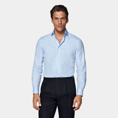 Tailored fit from soft, pure Egyptian cotton twill by Italy's Albini mill, this light blue shirt features a single cuff and curved cutaway collar. Light Blue Shirt, Blue Weave, Cutaway Collar, Light Blue Shirts, Slim Fit Shirt, Egyptian Cotton, Blue Shirt, Fashion Advice, Cotton Twill