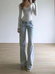 Woman Streetwear, Denim Decor, Jeans Woman, Chic Pants, American Denim, Jeans Fabric, Waist Jeans, Women Denim Jeans