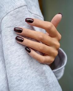 Dark Winter Nail Colors 2023-2024 21 Ideas: Elevate Your Nail Game - Women-Lifestyle.com Nail Glue Remover, Light Colored Nails, Colored Nail Tips, Short Fake Nails, Nagel Tips, Nail Type