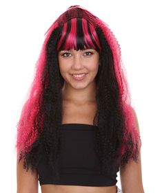 This high voltage Draculaura wig is the perfect electrifying addition to a Monster High Halloween costume. From the Fifteenth Monster High TV special get Draculaura's look and you're bound to look like the coolest and most colorful teen at the party. - Breathable Capless Cap - 100% Cruelty Free - Premium Handcrafted Wig - Designed for comfort fit Draculaura Wig, Monster High Halloween Costumes, Monster High Halloween, Dream Costume, Pink Streaks, Long Curly Wig, Streetwear Fashion Women, High Voltage, Womens Wigs