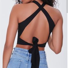 New!! This Is A Size Small But Fits Like An Xs Or Xxs Chic Tops With Crisscross Straps For Date Night, Fitted Tops With Crisscross Straps For Day Out, Summer Tops With Crisscross Straps For Date Night, Trendy Crisscross Strap Crop Top, Trendy Crop Top With Crisscross Straps, Trendy Fitted Tops With Crisscross Straps, Trendy Tops With Crisscross Straps For Night Out, Trendy Crop Top With Crisscross Straps For Night Out, Forever 21 Sleeveless Crop Top For Date Night