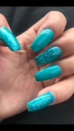 Turquise Nails, Acrilyc Nails, Glitter Nail Ideas, Nails Turquoise, Rose Gold Nails Glitter, Oval Acrylic Nails, Inspiration Nails