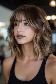 Medium Ladies Hairstyles, Haircuts For Women In Their Late 20s, Haircut Oblong Face Woman, Lob With Bangs Oval Face, Lob Haircut For Fine Hair Straight, Hair Ideas For Thick Heavy Hair, Shoulder Length Hair Styles For Fine Hair, Women’s Short Hair With Bangs, Off Center Hair Part