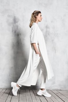 Long Tshirt Dress, Drop Crotch Pants, Minimal Outfit, Long T Shirt, White Shirt Dress, Simple White, Long Tshirt, Dress Clothes For Women, Summer Wear