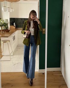 Nashville Outfits, Looks Party, Jean Trends, Influencers Fashion, Fashion People, Autumn Outfit, 가을 패션, Classic Outfits, Mode Inspiration