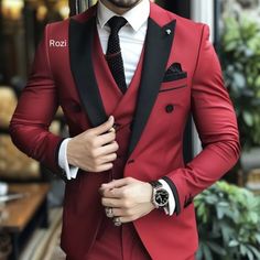 Red Groomsmen Suits, Men 3 Piece Suits, 3 Piece Suit Wedding, Designer Tuxedo, Suit 3 Piece, Suits Groom, Men's Business Suits, Winter Suits, Suits Wedding