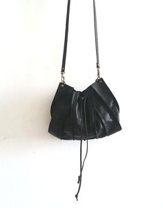 Black leather handbag crossbody bag gift for her  - accordion bag Leather Hobo Shoulder Bag With Adjustable Strap, Evening Tote Flap Bag With Adjustable Strap, Leather Shoulder Bag With Adjustable Strap For Daily Use, Versatile Leather Shoulder Bag With Detachable Strap, Chic Bags With Long Strap, Everyday Crossbody Shoulder Bag With Detachable Handle, Detachable Handle Crossbody Shoulder Bag, Leather Tote Flap Bag With Adjustable Strap, Leather Tote With Adjustable Strap