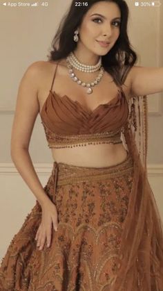 Fancy Blouse Design For Lehenga, Minimal Lehenga, Latest Blouse Design, Lehenga Designs Simple, Indian Dresses Traditional, Elegant Blouse Designs