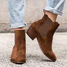 Women's 2" Heel Duchess Bootie In Brown 'Cinnamon' Suede - Thursday Thursday Boots, Heeled Chelsea Boots, Boot Companies, Comfortable Boots, Bag Icon, Business People, Light Tan, Chelsea Boot, Leather Gloves